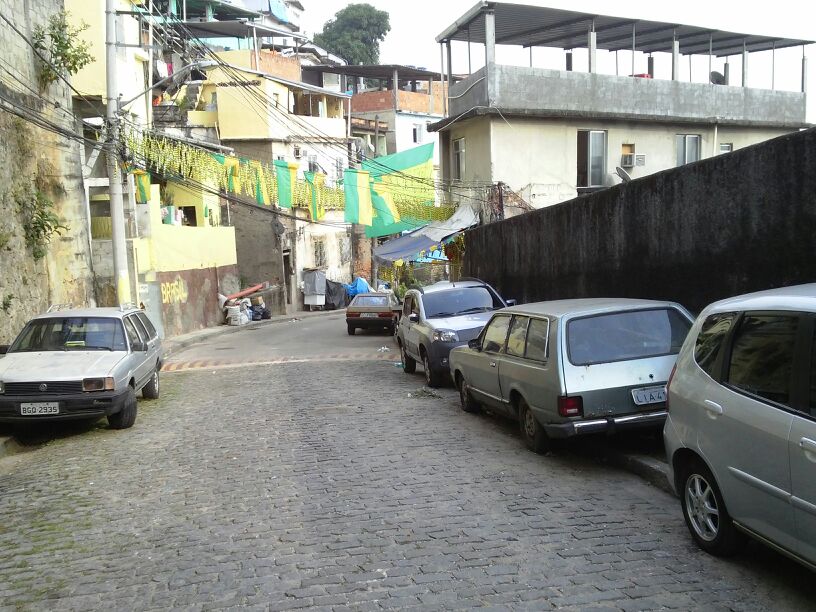 Barrio de Santa Teresa en Río y el apoyo a la verdeamarela