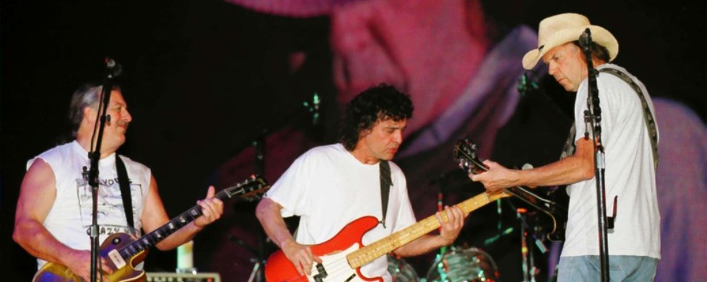 neil young crazy horse 2001 rock in rio web