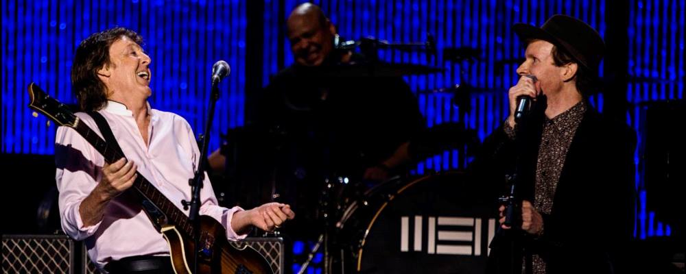paul mccartney 2015 con beck web