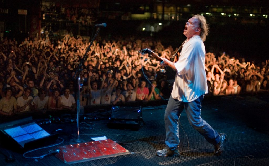 UNDATED ó The Neil Young Trunk Show. For Jay Stone (Canwest). CNS-MOVIES-NEIL-YOUNG