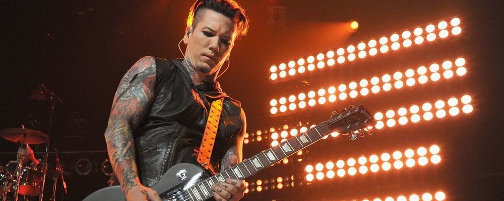 DJ Ashba web