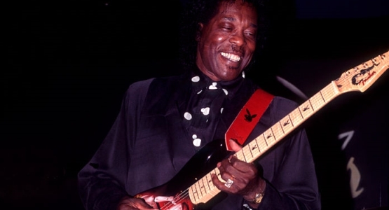 Buddy Guy with the Fender Playboy 40th Anniversary Marilyn Monroe Guitar in Chicago Illinois , April 7, 1996 . (Photo by Paul Natkin/Getty Images)