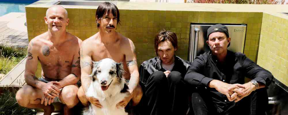 red-hot-chili-peppers-2016-perro-web