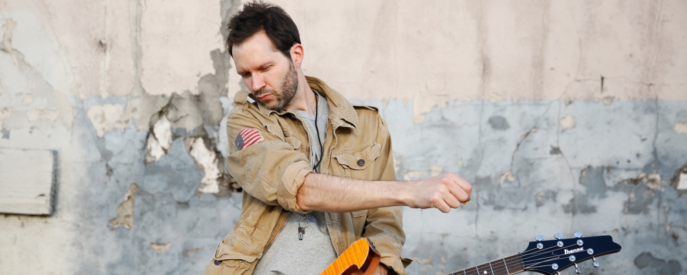 paul-gilbert-2016-promo-web