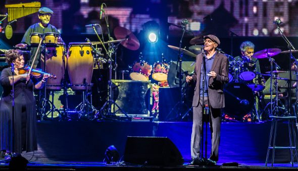 GALERÍA // Elton John y James Taylor, lunes 10 de abril de 2017, Movistar Arena