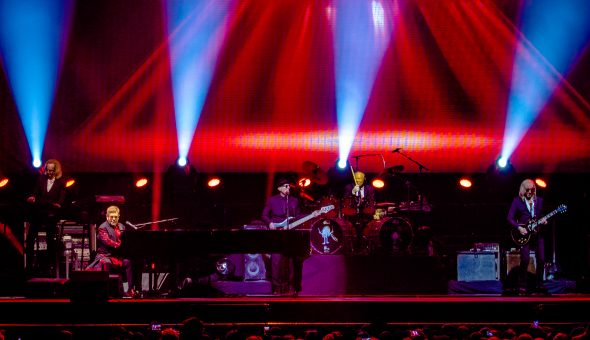 GALERÍA // Elton John y James Taylor, lunes 10 de abril de 2017, Movistar Arena