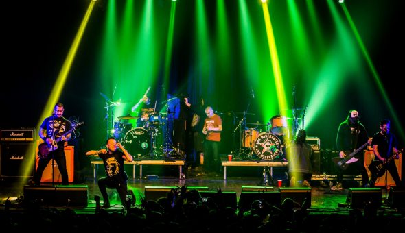 GALERÍA // Los Miserables, Fiskales Ad-Hok y Bbs Paranoicos, sábado 01 de julio de 2017, Teatro La Cúpula