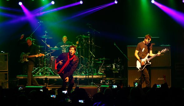 GALERÍA // Mr. Big, sábado 26 de agosto de 2017, Teatro La Cúpula del Parque O’Higgins