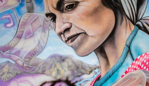 GALERÍA // Los 40 rinde colorido tributo a Violeta Parra en su cumpleaños número 100