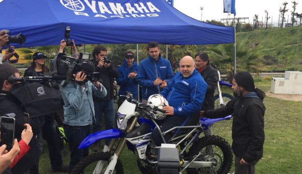 Walo Frías vuelve a subirse a una moto y comparte su experiencia con la radio del rock