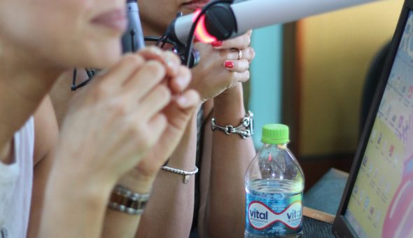 Las “Fuel Girls”, visitan Radio Futuro