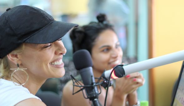 Las “Fuel Girls”, visitan Radio Futuro