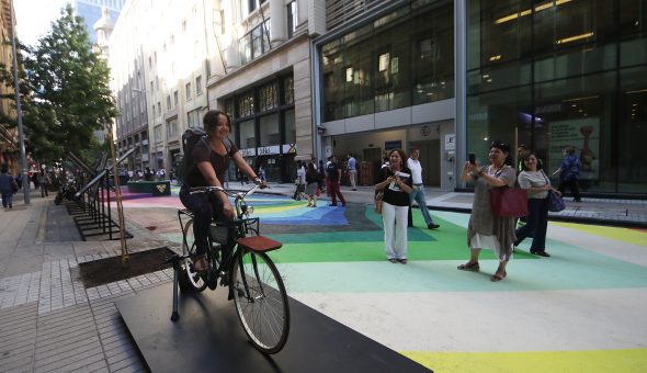 Calle Bandera se transforma en un paseo peatonal y artístico