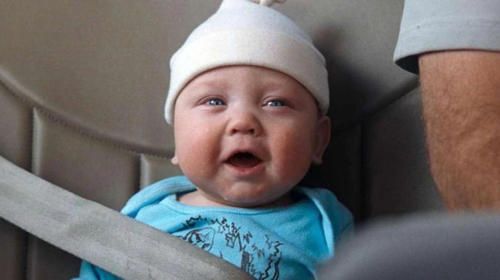 ¿Recuerdas al bebé de «¿Qué Pasó Ayer?»? Así luce a 9 años del estreno