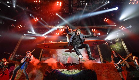 Iron Maiden dio inicio a gira Legacy Of The Beast con increíble puesta en escena y sorpresas en el setlist
