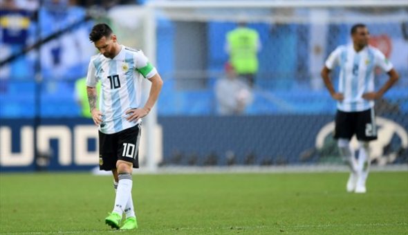 GALERÍA // Las caras de decepción de Messi con la eliminación de Argentina de Rusia 2018