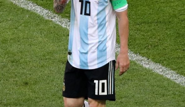 GALERÍA // Las caras de decepción de Messi con la eliminación de Argentina de Rusia 2018
