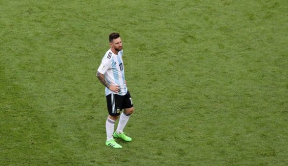 GALERÍA // Las caras de decepción de Messi con la eliminación de Argentina de Rusia 2018