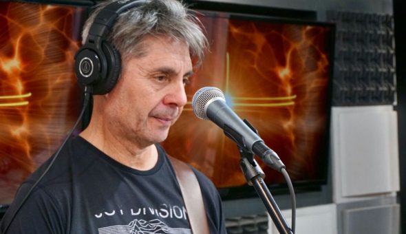 Emociones Clandestinas en Estudio Futuro de La Ley del Rock