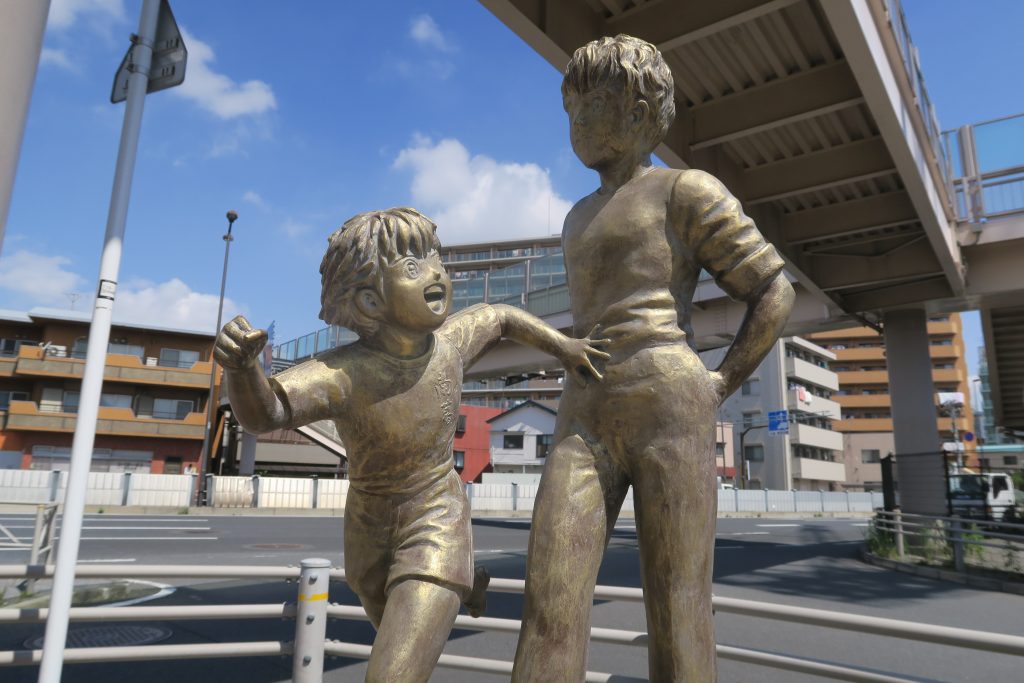 Estatua súper campeones