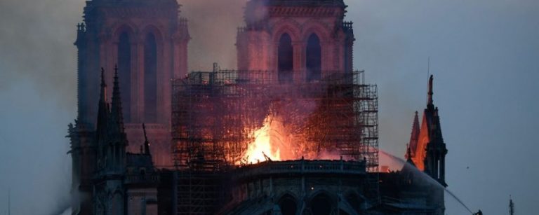 Causa Incendio notre dame