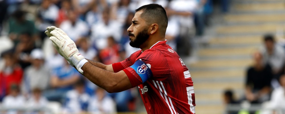 Johnny Herrera arquero Clásico Universitario