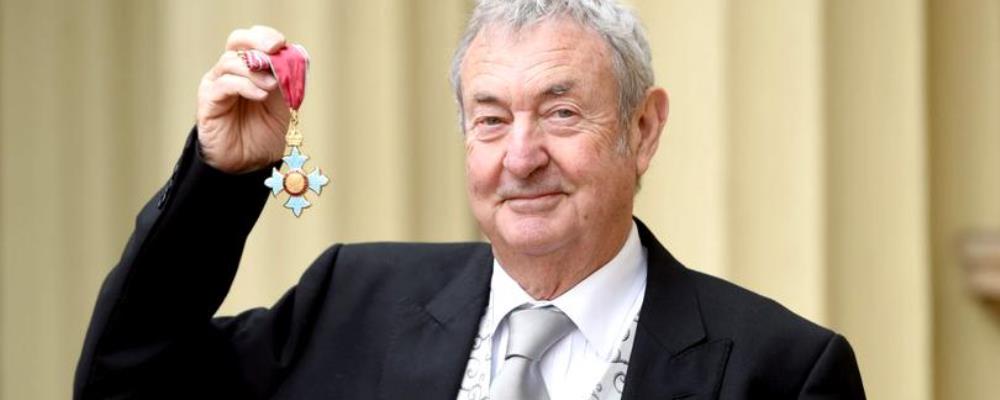 Nick mason condecorado CBE