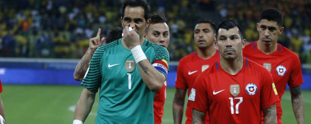 Claudio Bravo La Roja