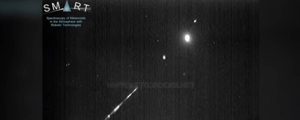 Asteroide bola de fuego web