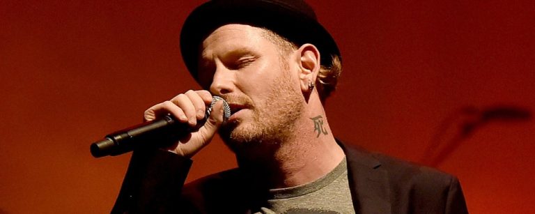 Corey-Taylor web holocausto