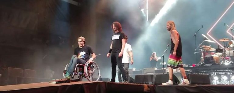 Foo-Fighters silla de ruedas web