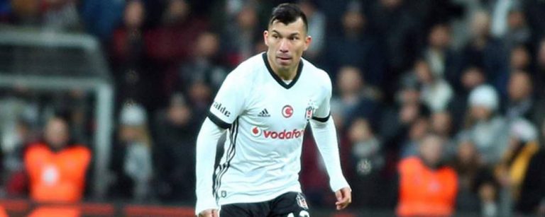 Gary Medel Bologna