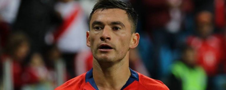 Aránguiz capitán Roja