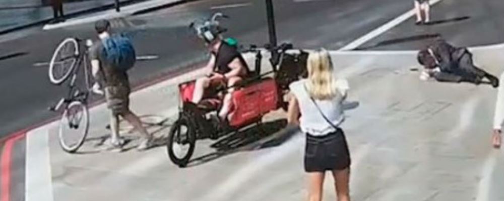 ciclista furioso peatón