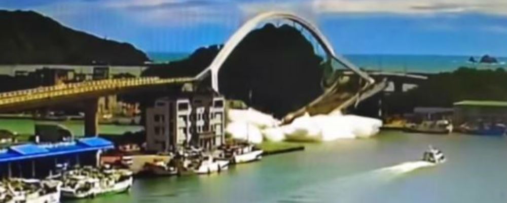 derrumbe puente Taiwan