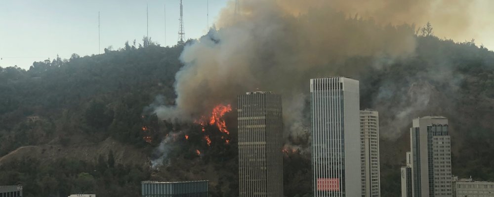Cerro San Cristóbal incendio