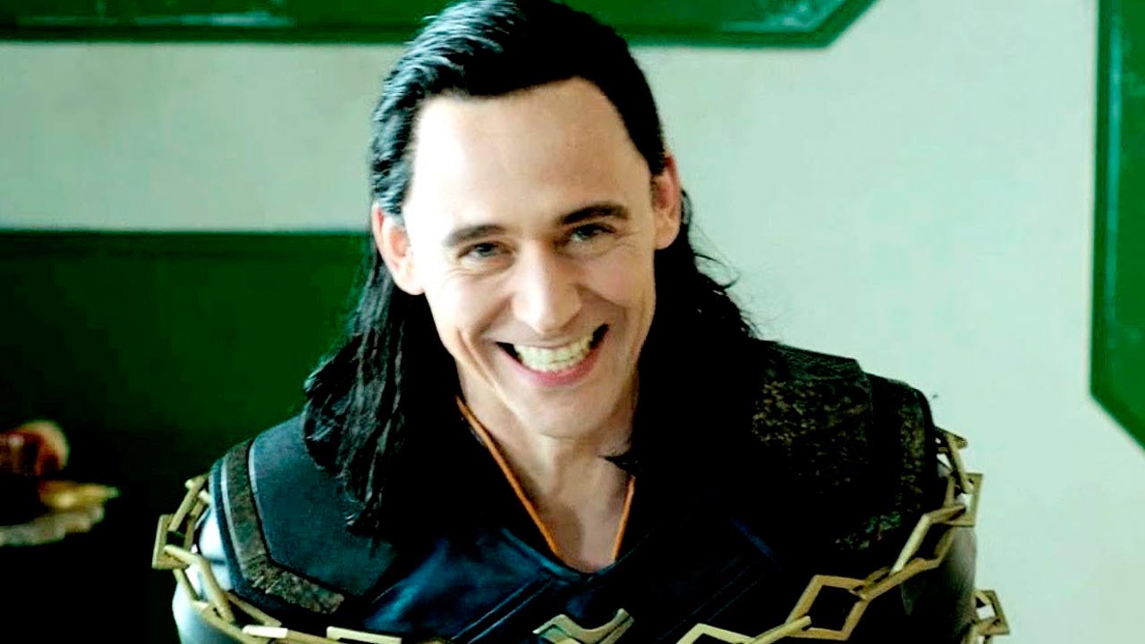 Sonrisa De Loki Vengadores: Endgame' Loki Vivo Marvel Personajes