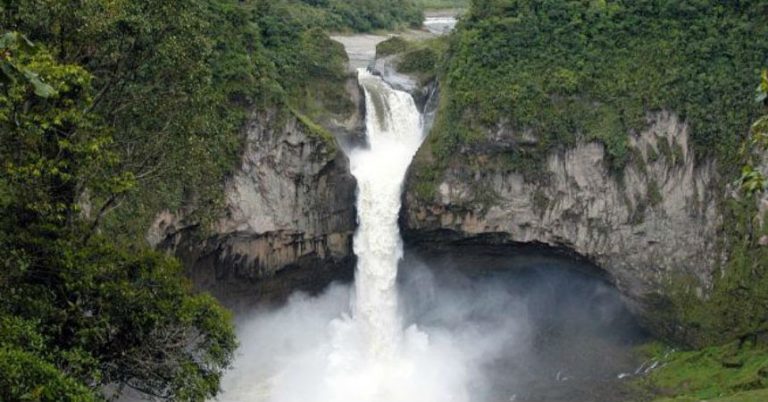 Ecuador cascada
