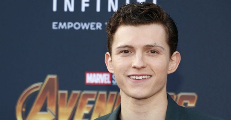 Tom Holland mendigo