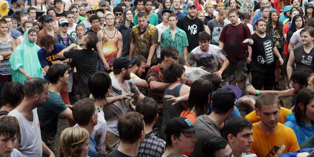 conciertos mosh pit