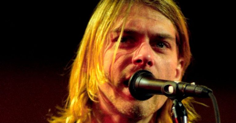 Kurt Cobain guitarra cara