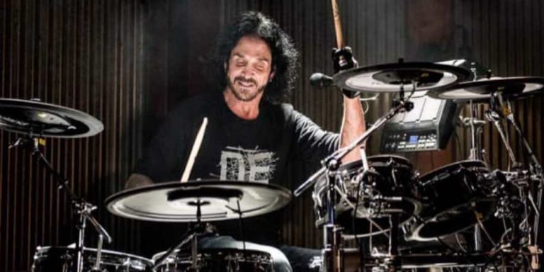 Deen Castronovo