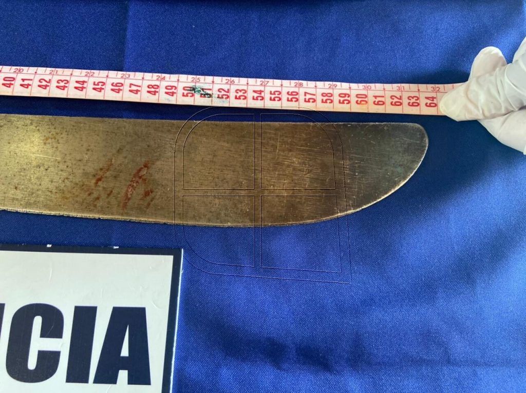 Machete A_UNO_1255026