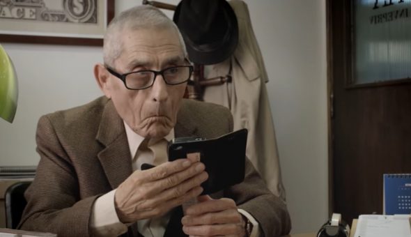 Desde hoy puedes ver en Netflix "El Agente Topo"!