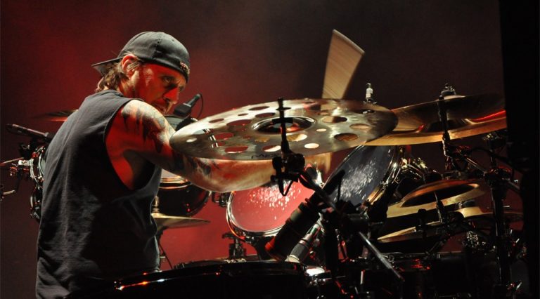 Dave Lombardo reveló que su set de baterías original fue robado