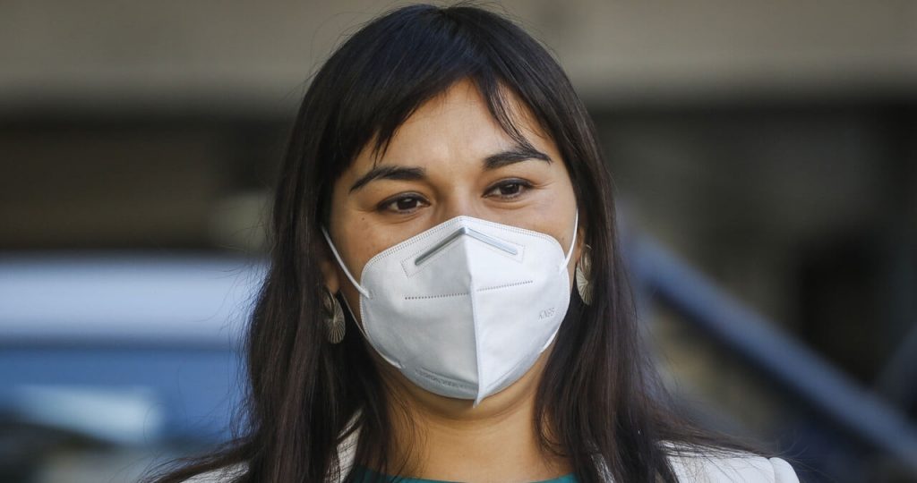 Izquia Siches colegio médico pandemia