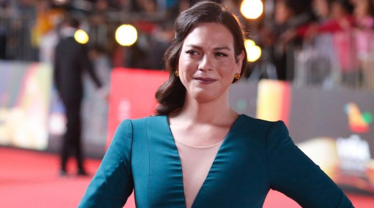 Daniela Vega apunta a "Violento Parra" por polémica rutina