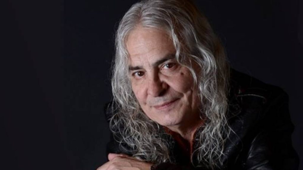 Baterista de Almendra sufre ACV que le causó muerte cerebral