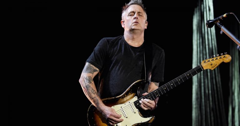 Mike Mccready solo guitarrra