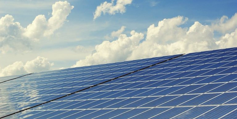 Paneles Solares Portátiles, Qué Son, Para Qué Sirven + Usos